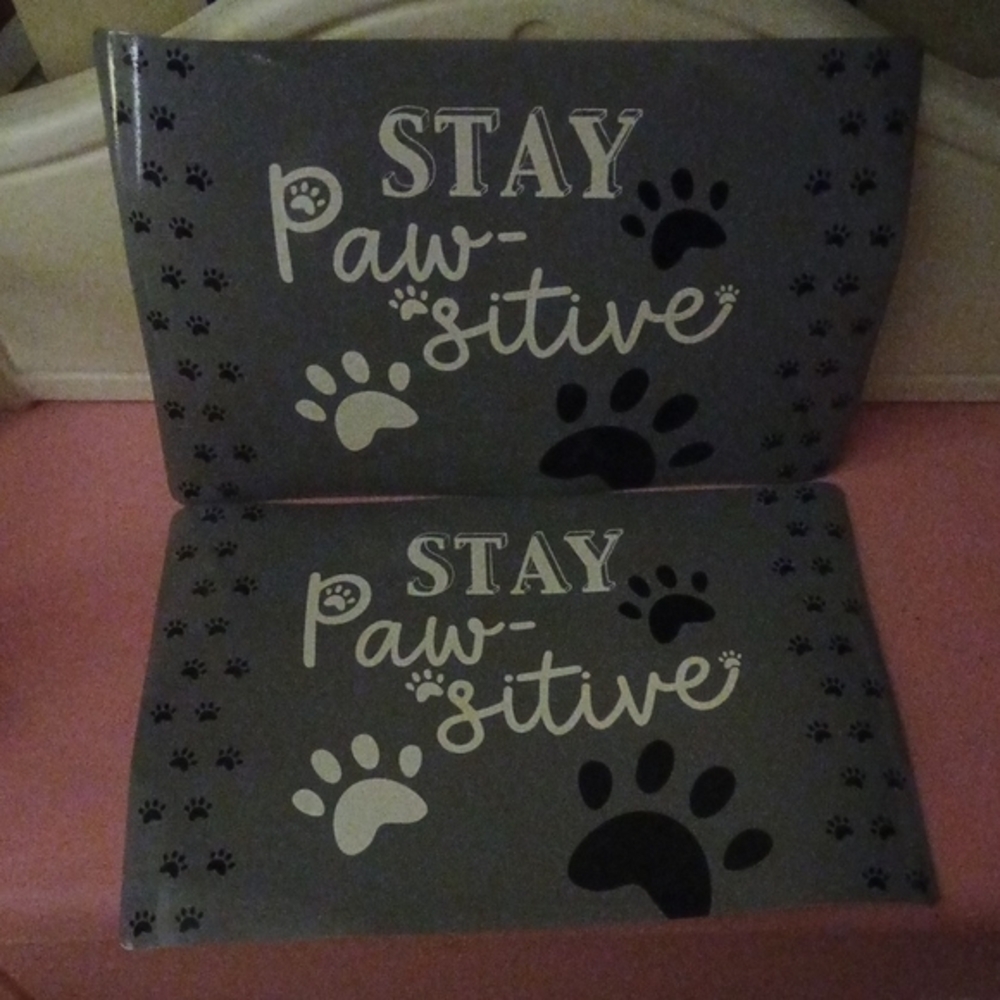 2 Pet themed Gray and black placemats Stay Paw-sitive